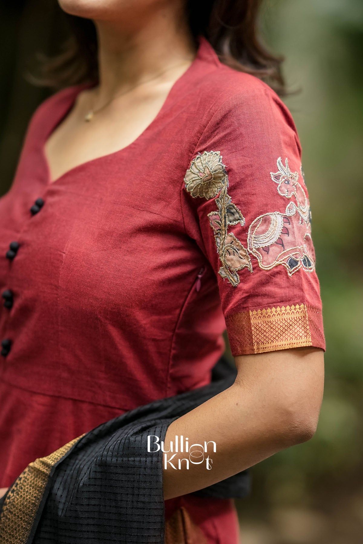 Avikaa Maroon Manglagiri Cotton Kurta Set for Elegance