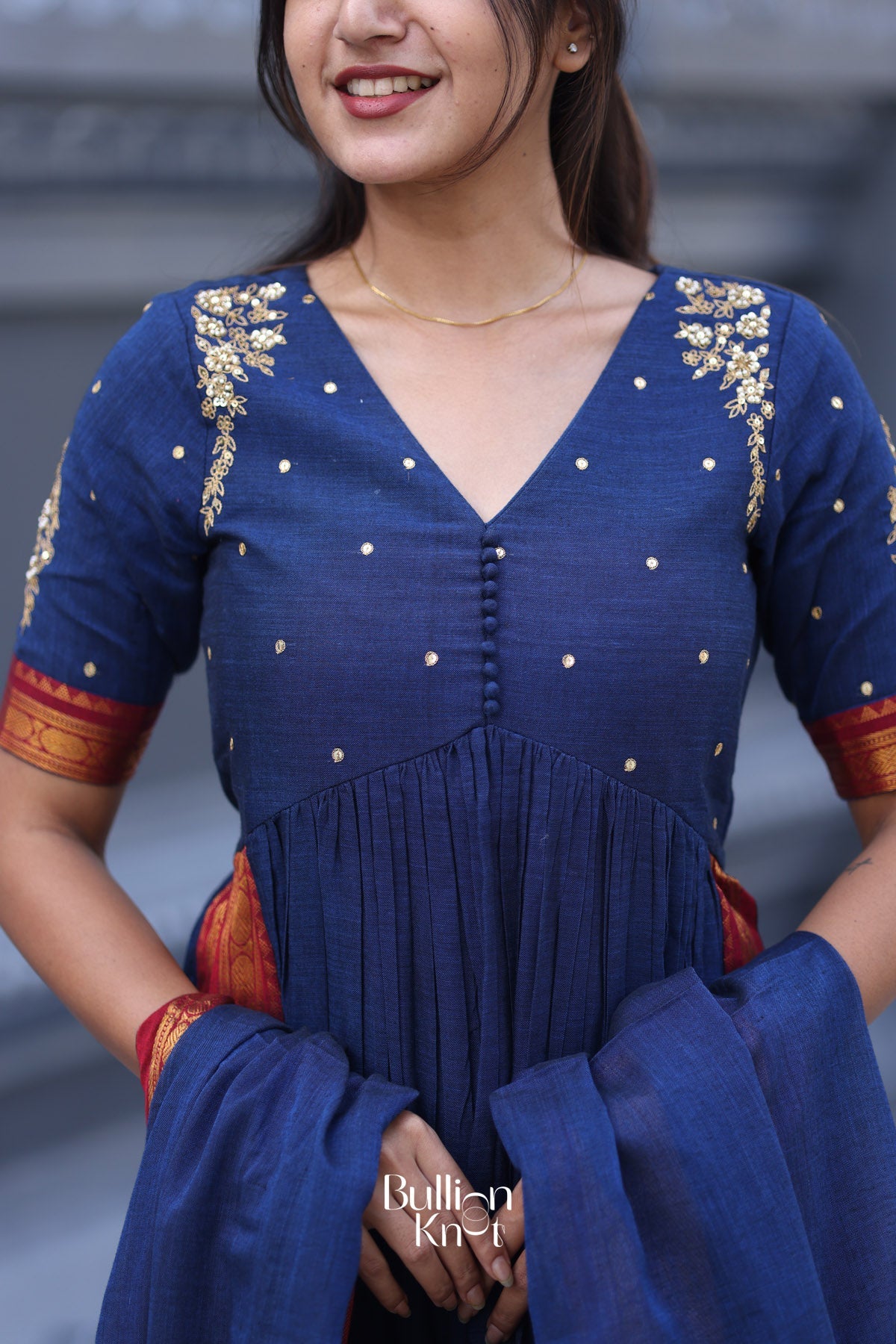 Basude Handloom Blue Suit Set for Stylish Comfort